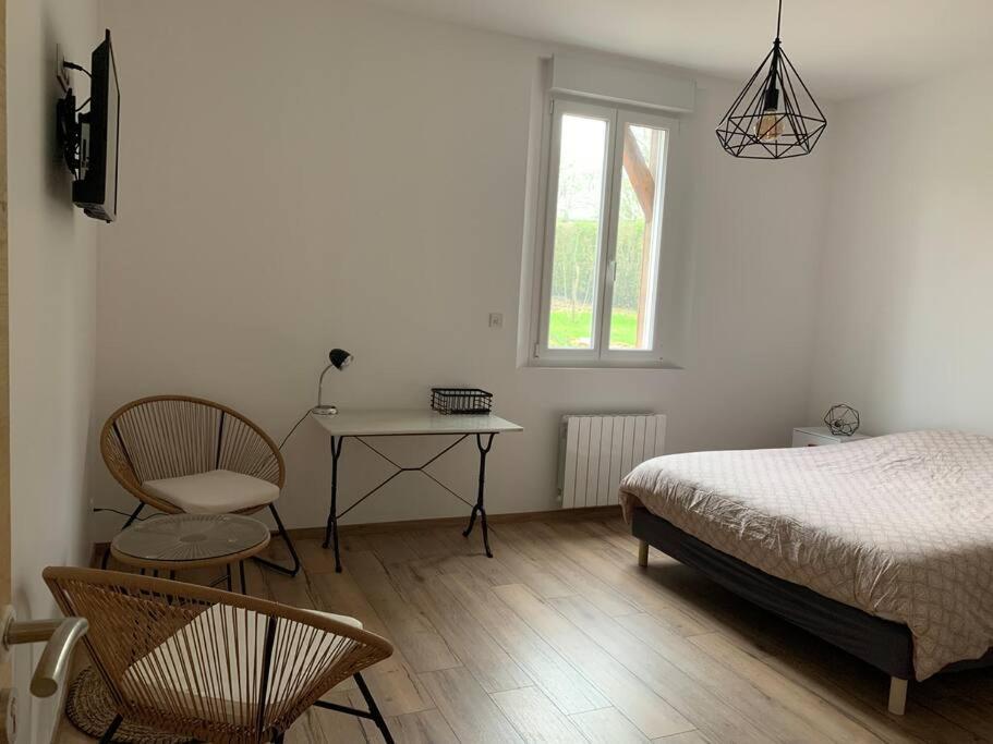 Gite, Maison Entiere Avec Billard Et Bel Espace De Vie La Grange Blicourt ภายนอก รูปภาพ